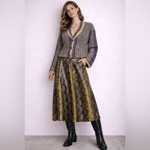 NWOT ZARA Snake skin A line skirt